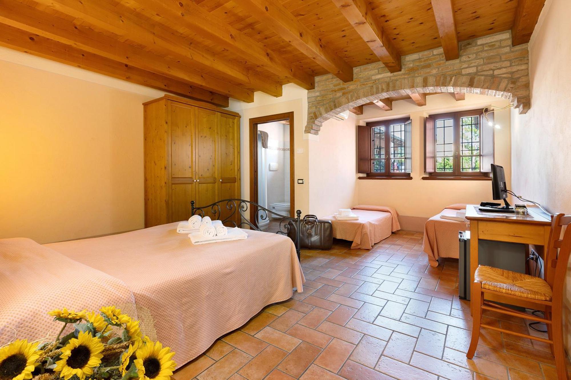 New Agriturismo Corte Olfino Монцамбано Экстерьер фото
